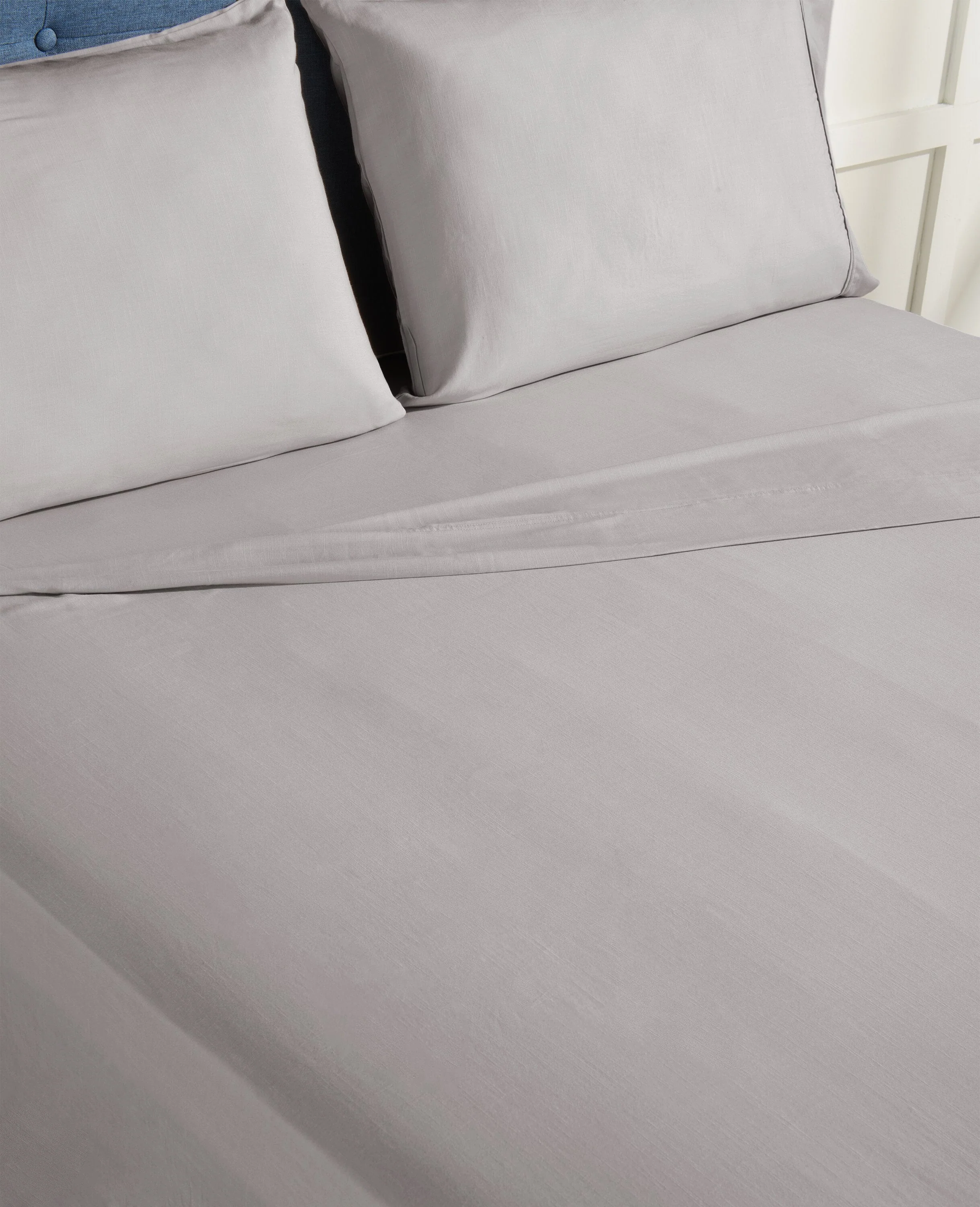 BEDGEAR Hyper-Linen™ Performance 4-Piece Queen Sheet Set - Light Grey - Image 5