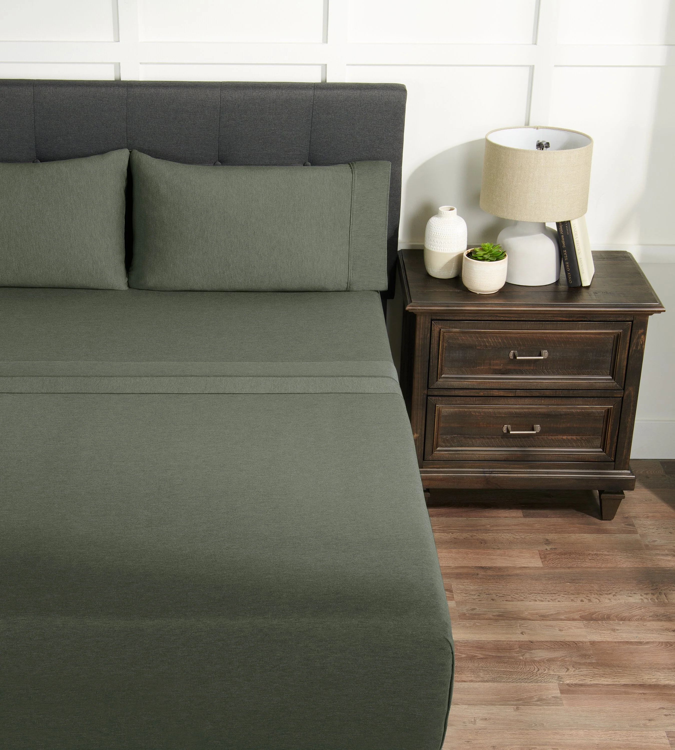 BEDGEAR Hyper-Wool™ Performance 5-Piece King Split Sheet Set - Forest Green - Image 3