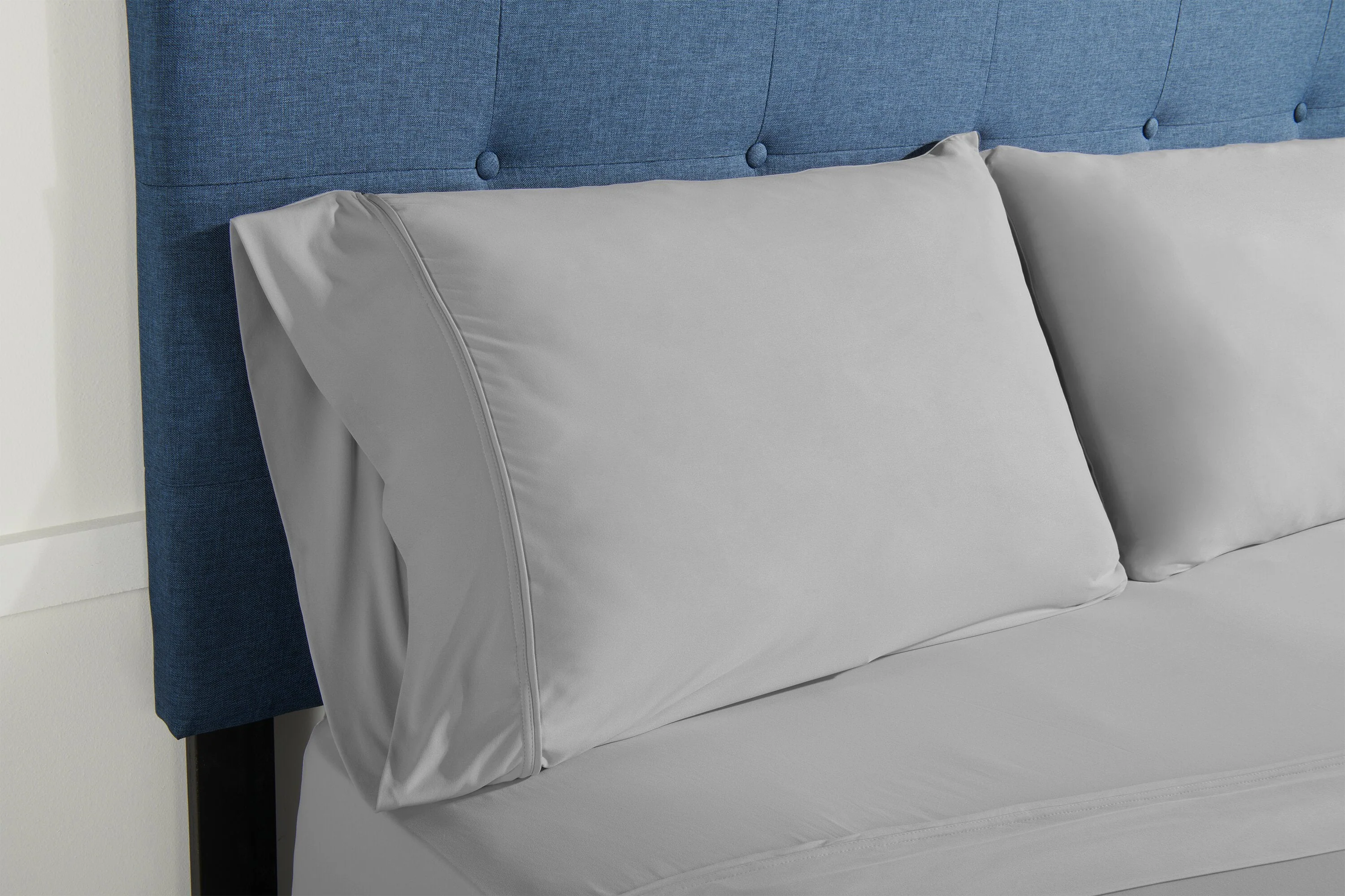 BEDGEAR Ver-Tex™ Performance 5-Piece King Split Sheet Set - Light Grey - Image 5