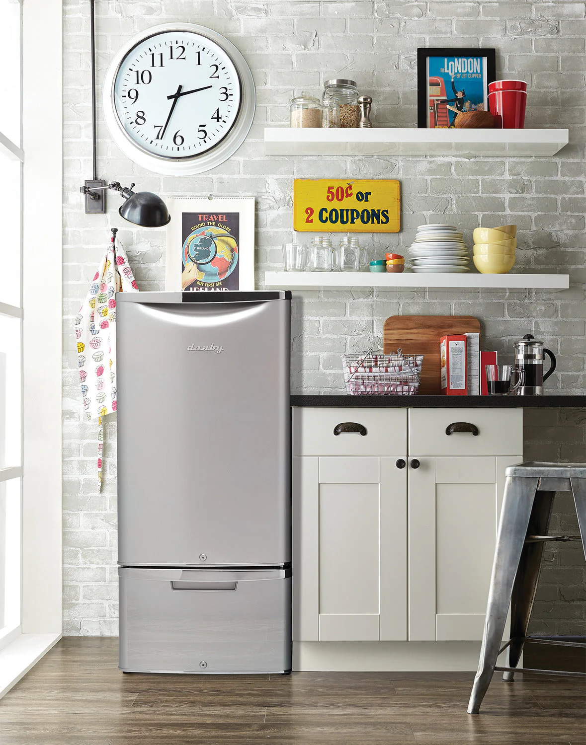 Danby Silver Compact Refrigerator (4.4 Cu. Ft.) - DAR044A6DDB - Image 3