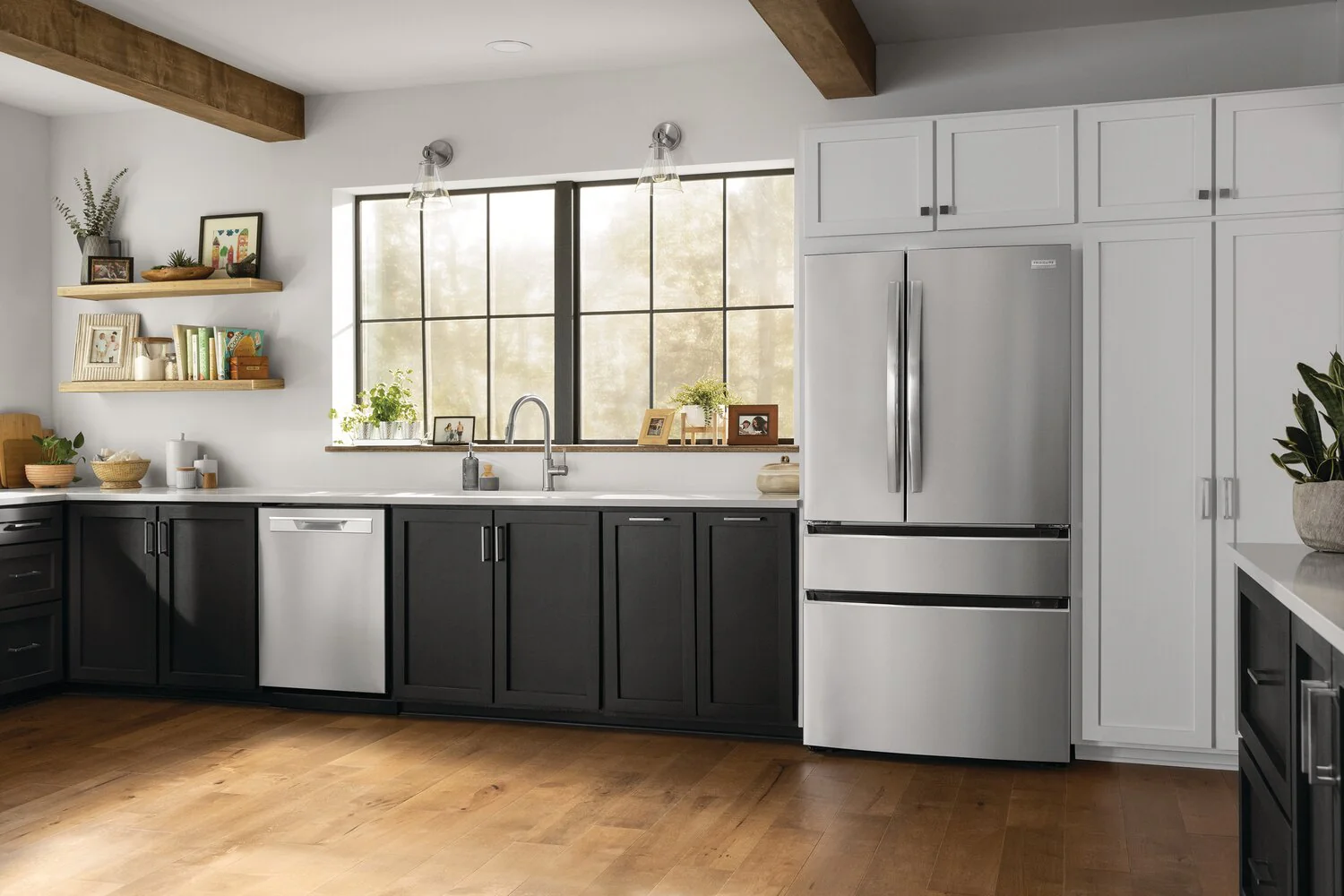 Frigidaire Gallery 27.2 Cu. Ft. 4-Door French-Door Refrigerator - GRMN2872AF - Image 7