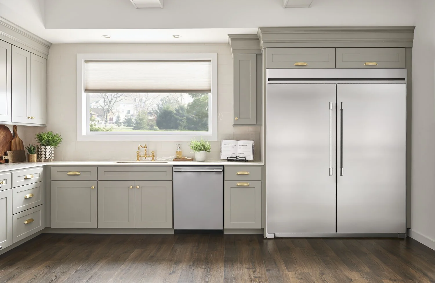 Frigidaire Professional 19 Cu. Ft. Single-Door Refrigerator - FPRU19F8WF - Image 4