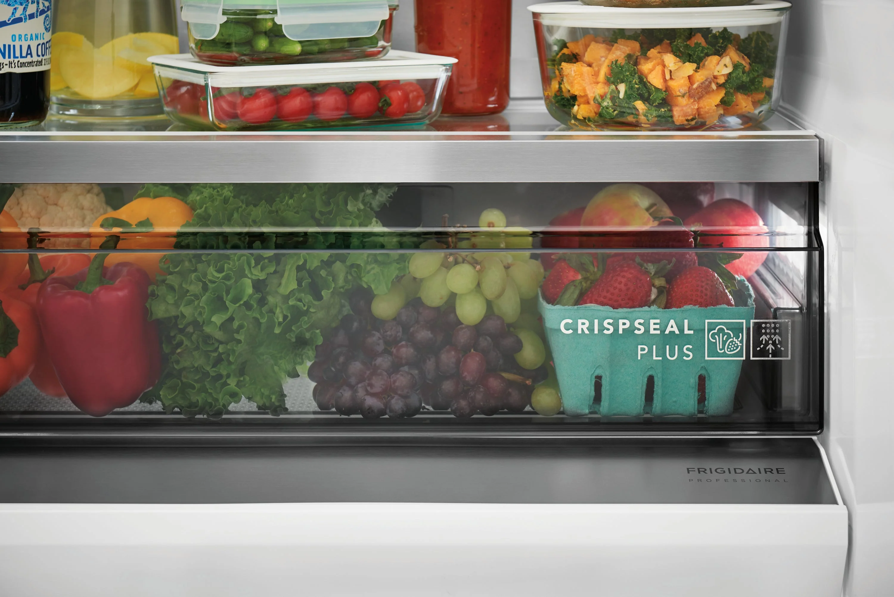 Frigidaire Professional Stainless Steel All Refrigerator (18.6 Cu.Ft.) - FPRU19F8WF - Image 12