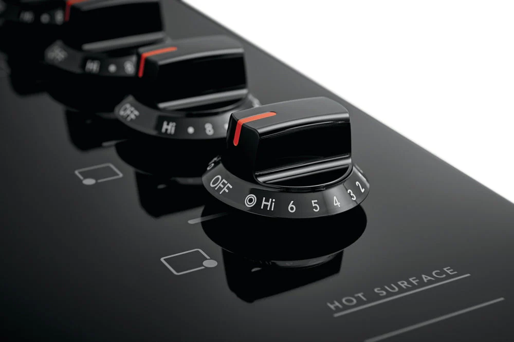 Frigidaire Stainless Electric Built-in Cooktop 30" - FFEC3025US - Image 3