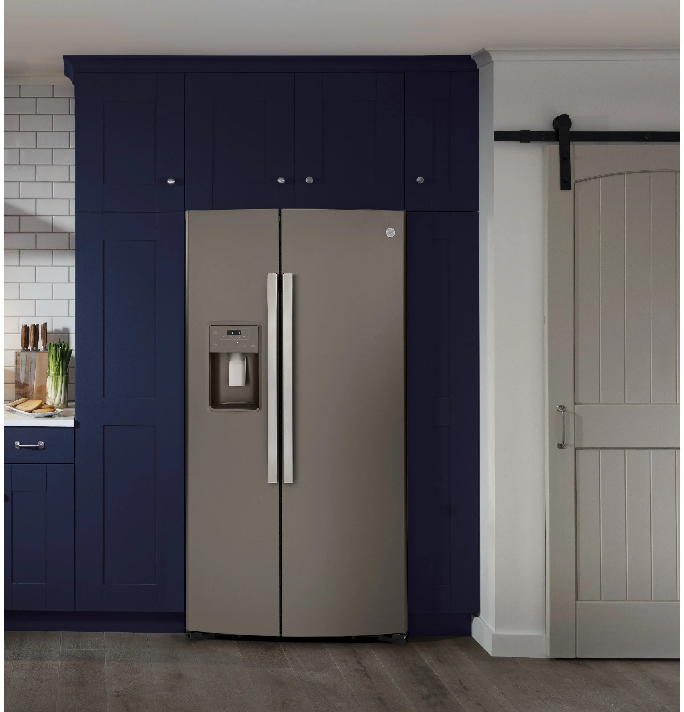 GE 21.8 Cu. Ft. Counter-Depth Side-by-Side Refrigerator - GZS22IMNES - Image 3