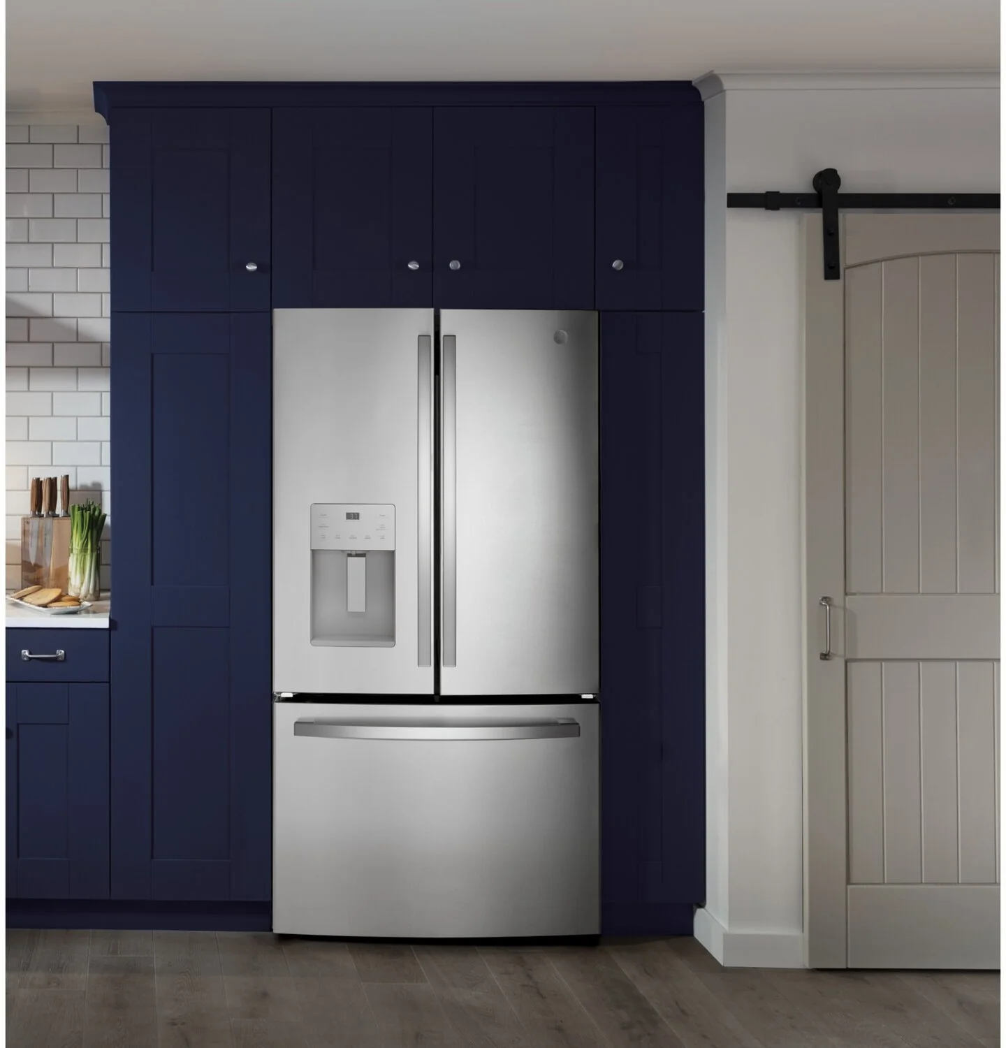 GE 25.6 Cu. Ft. French-Door Refrigerator with External Water Dispenser - GFE26JYMFS - Image 6
