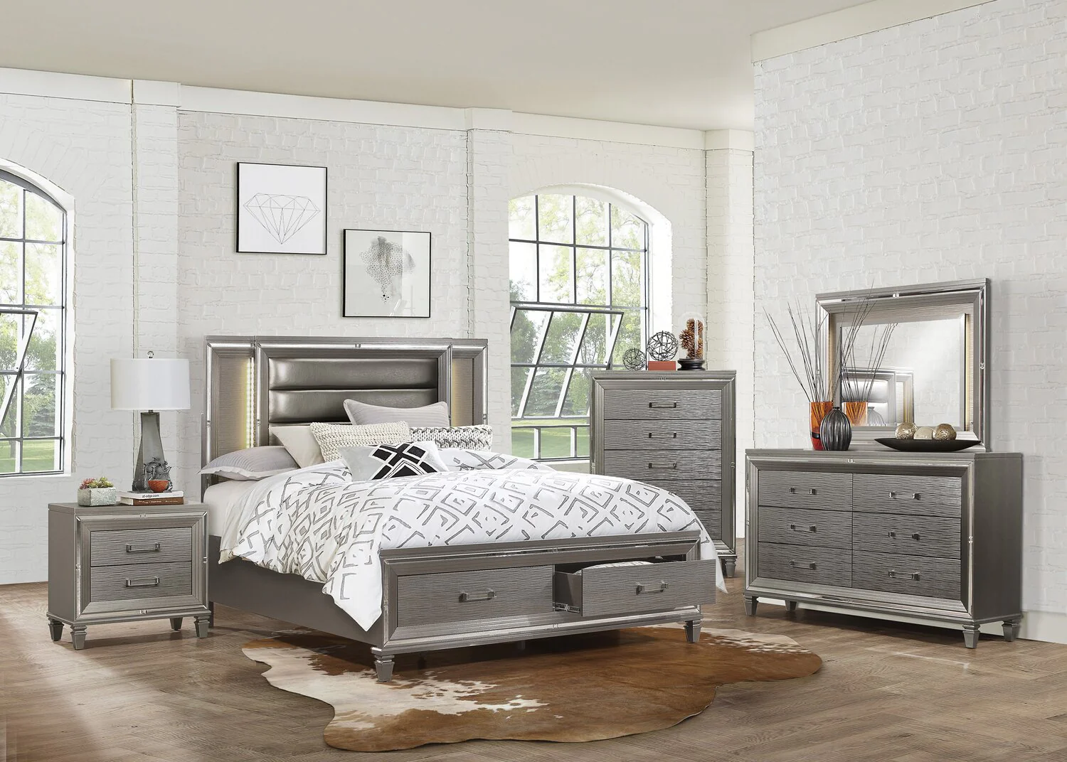 Hesperus 6-Piece Queen Bedroom Set - Silver - Image 2