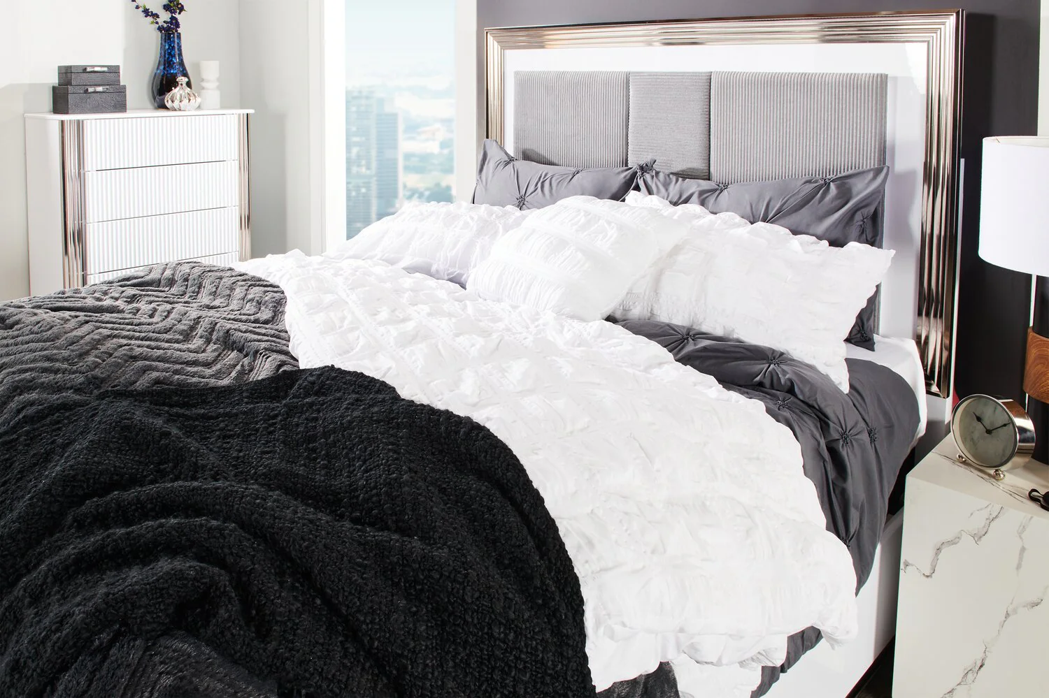 Kina 4-Piece King Comforter Set - Image 11