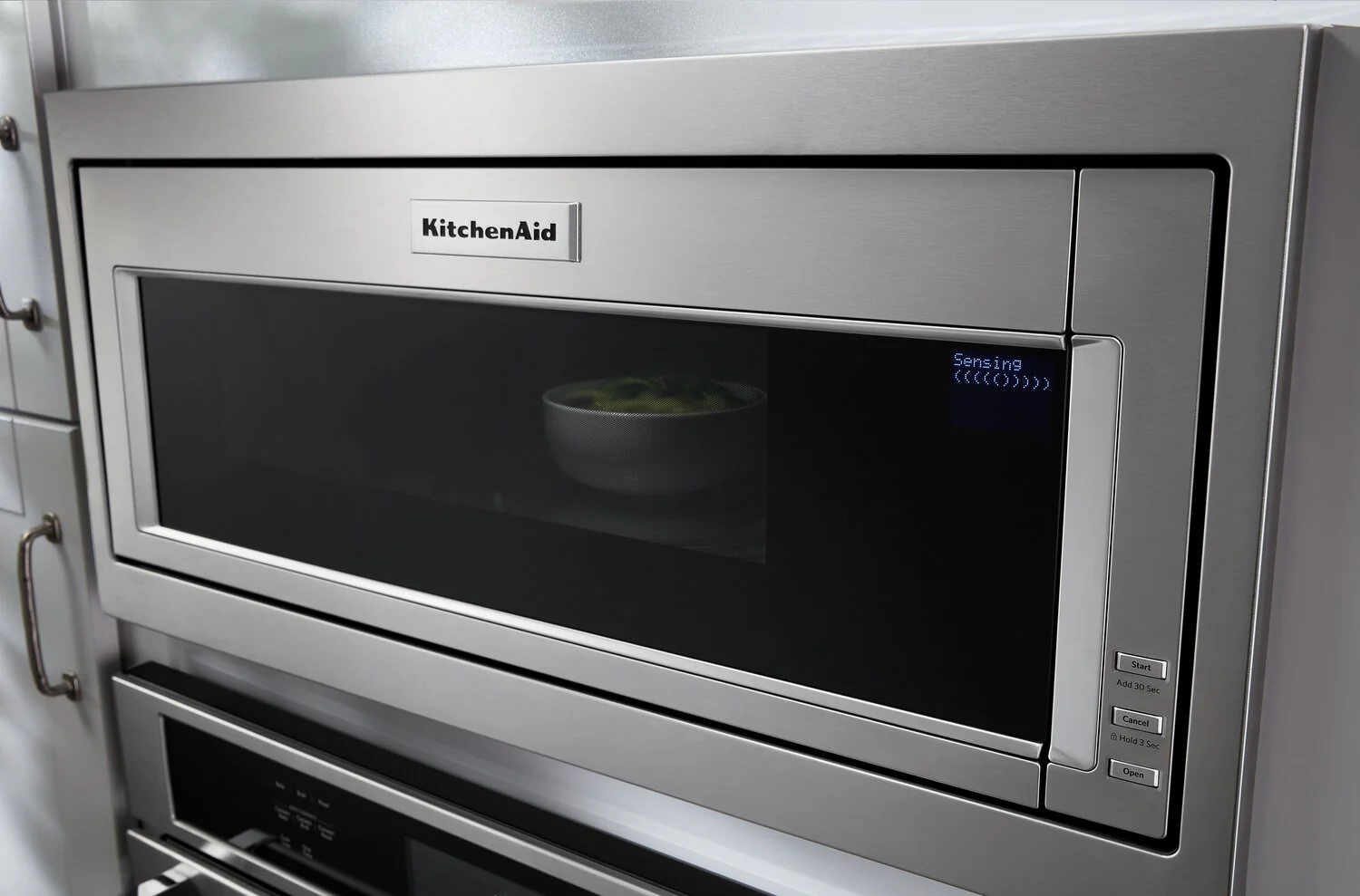 KitchenAid 1.1 Cu. Ft. Built-In Low Profile Microwave and Slim Trim Kit - YKMBT5011KS - Image 10