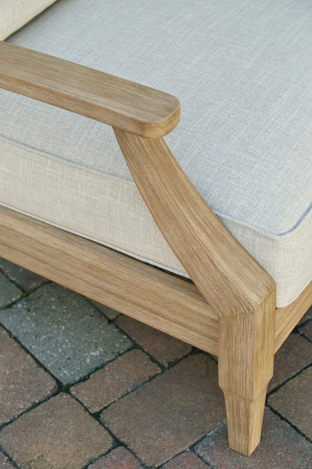 Layton Patio Loveseat - Image 4