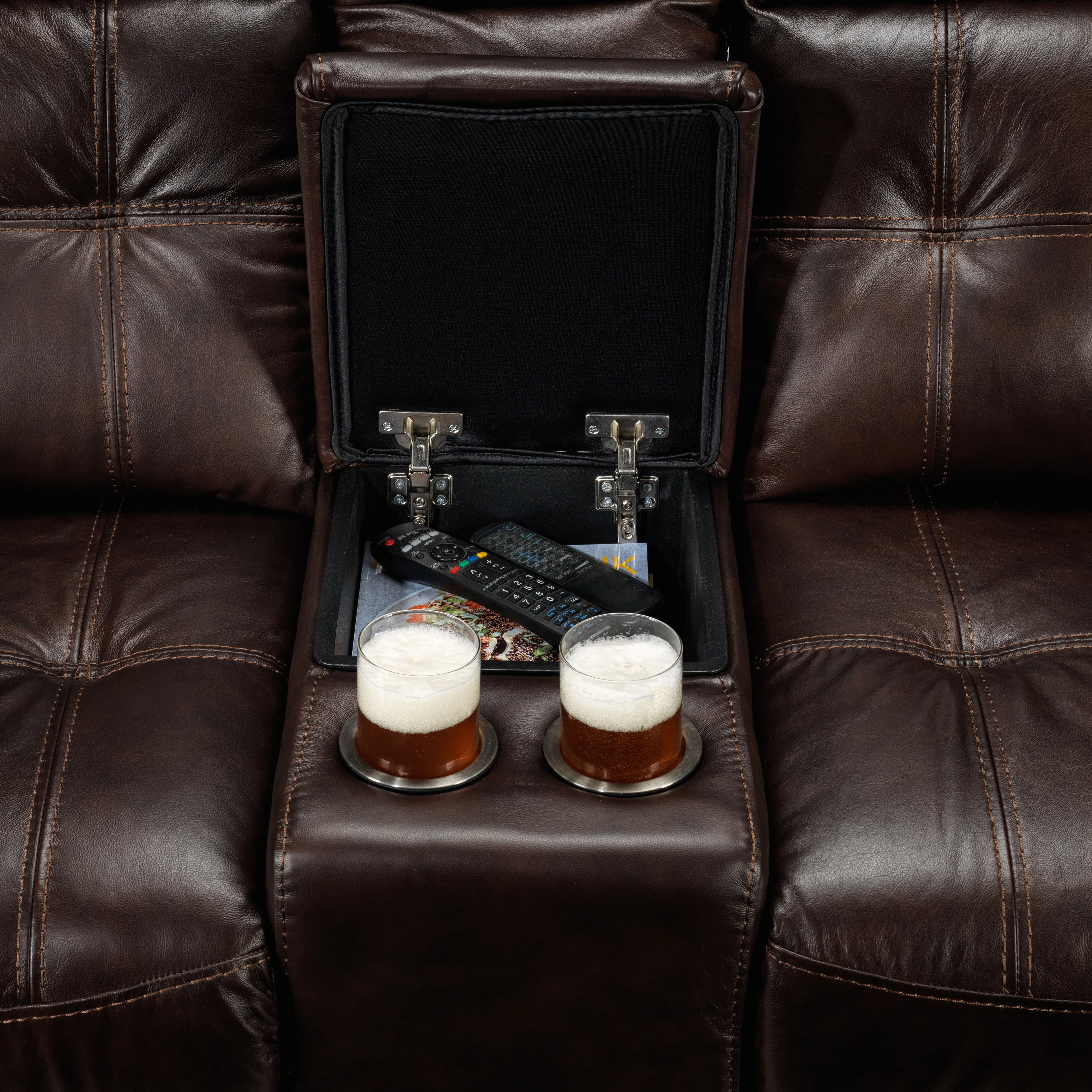 Leighland Reclining Sofa, Reclining Loveseat with Console and Recliner Set - Brown - Image 6