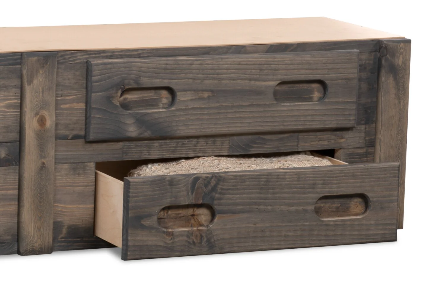 Linden Trundle with Four Drawers - Image 6
