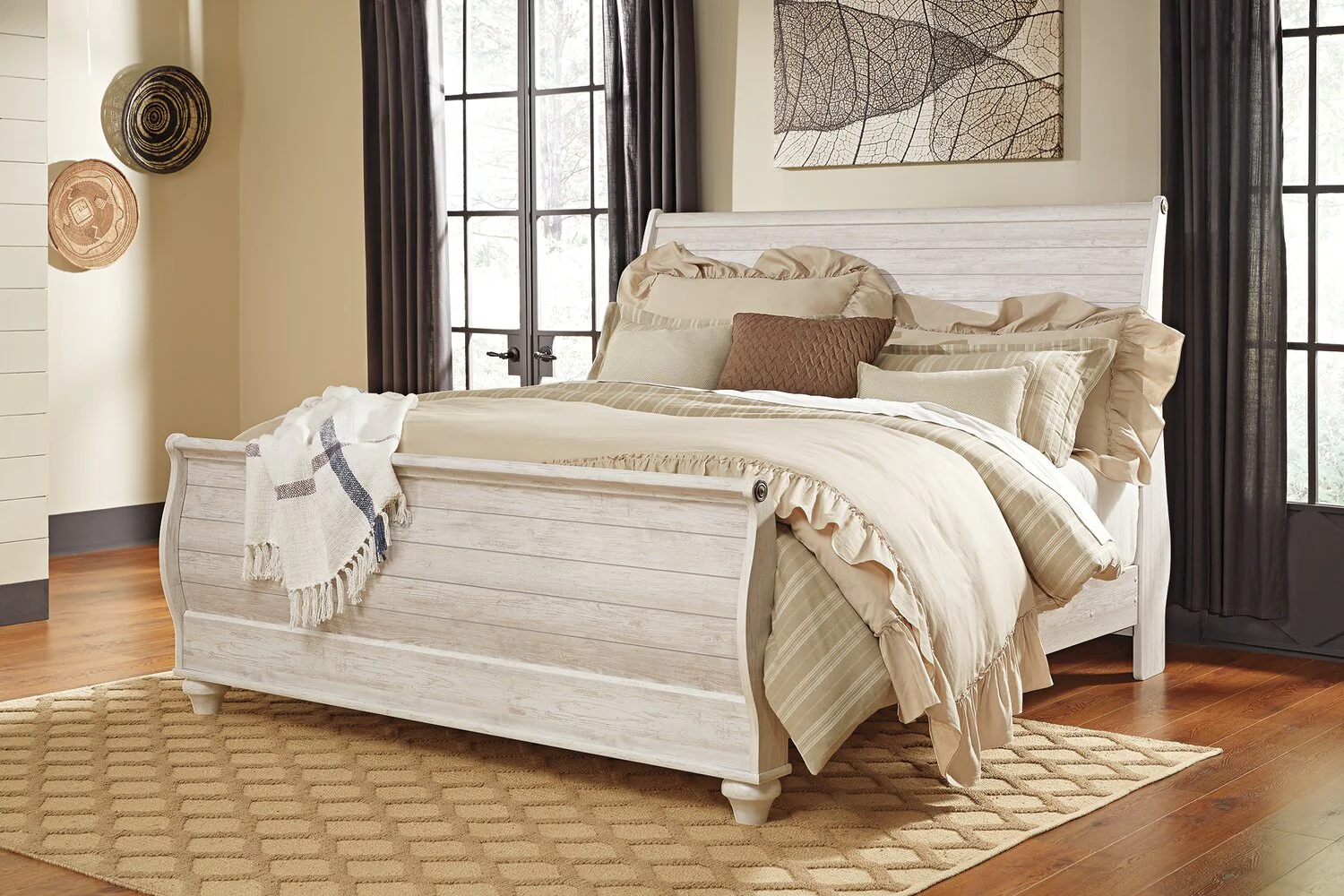 Ohrtman King Sleigh Bed - Image 3