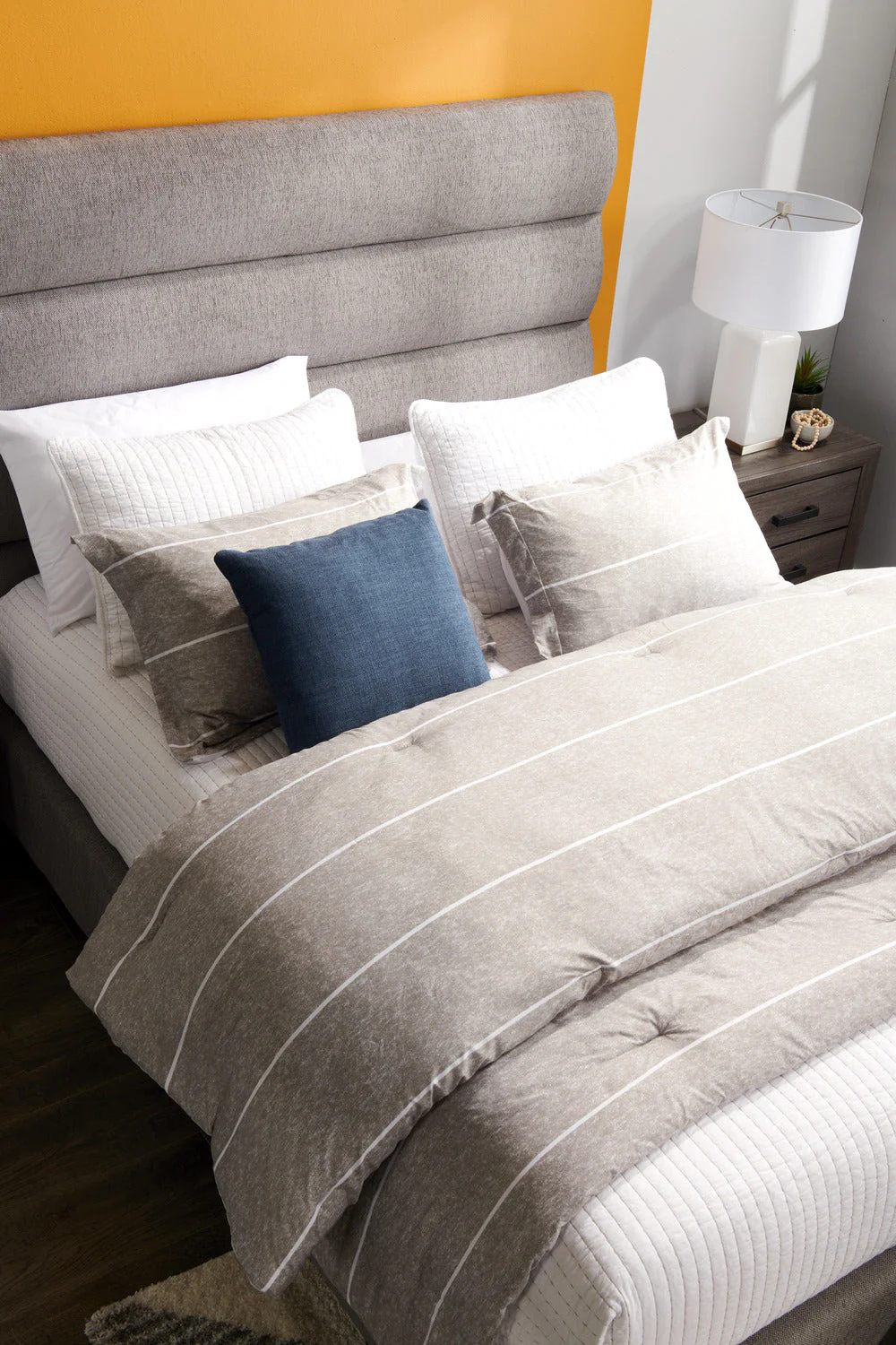 Reuben 3-Piece King Comforter Set - Image 10