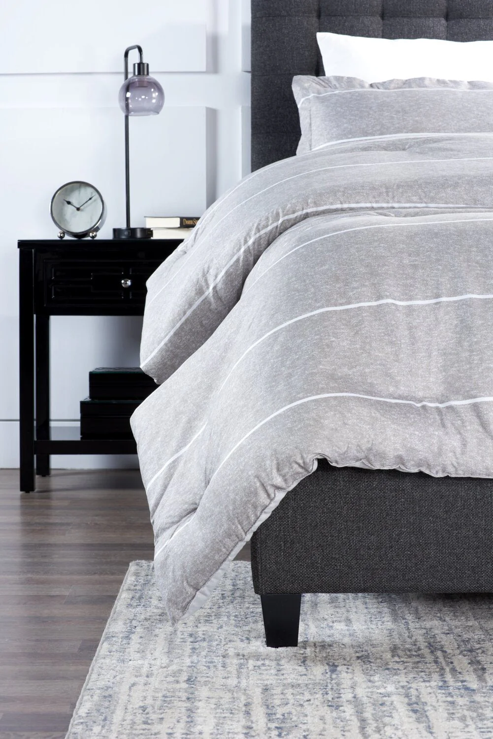 Reuben 3-Piece King Comforter Set - Image 4