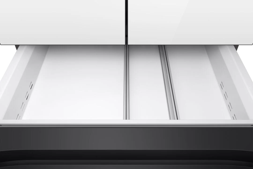 Samsung BESPOKE 36" 4-Door Counter-Depth Refrigerator with Autofill Pitcher (Without Panels) (22.8 cu.ft.) - RF23BB8600APAA - Image 11