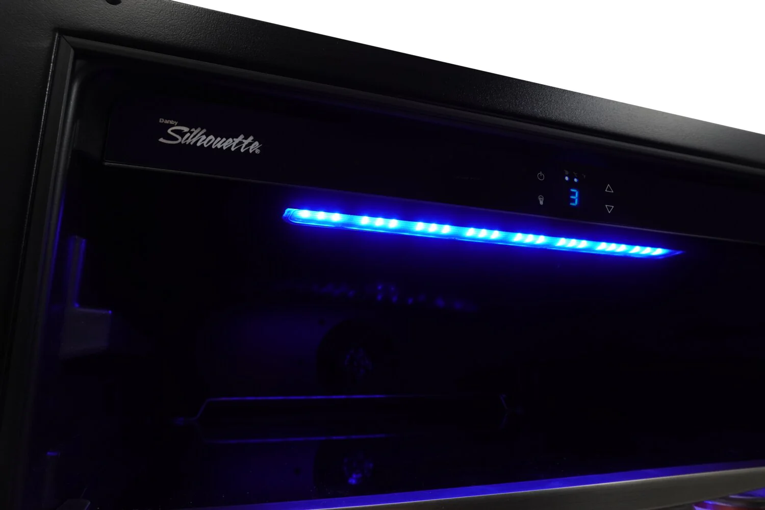 Silhouette Riccotta 5.7 Cu. Ft. Beverage Centre - SBC057D1BSS - Image 3