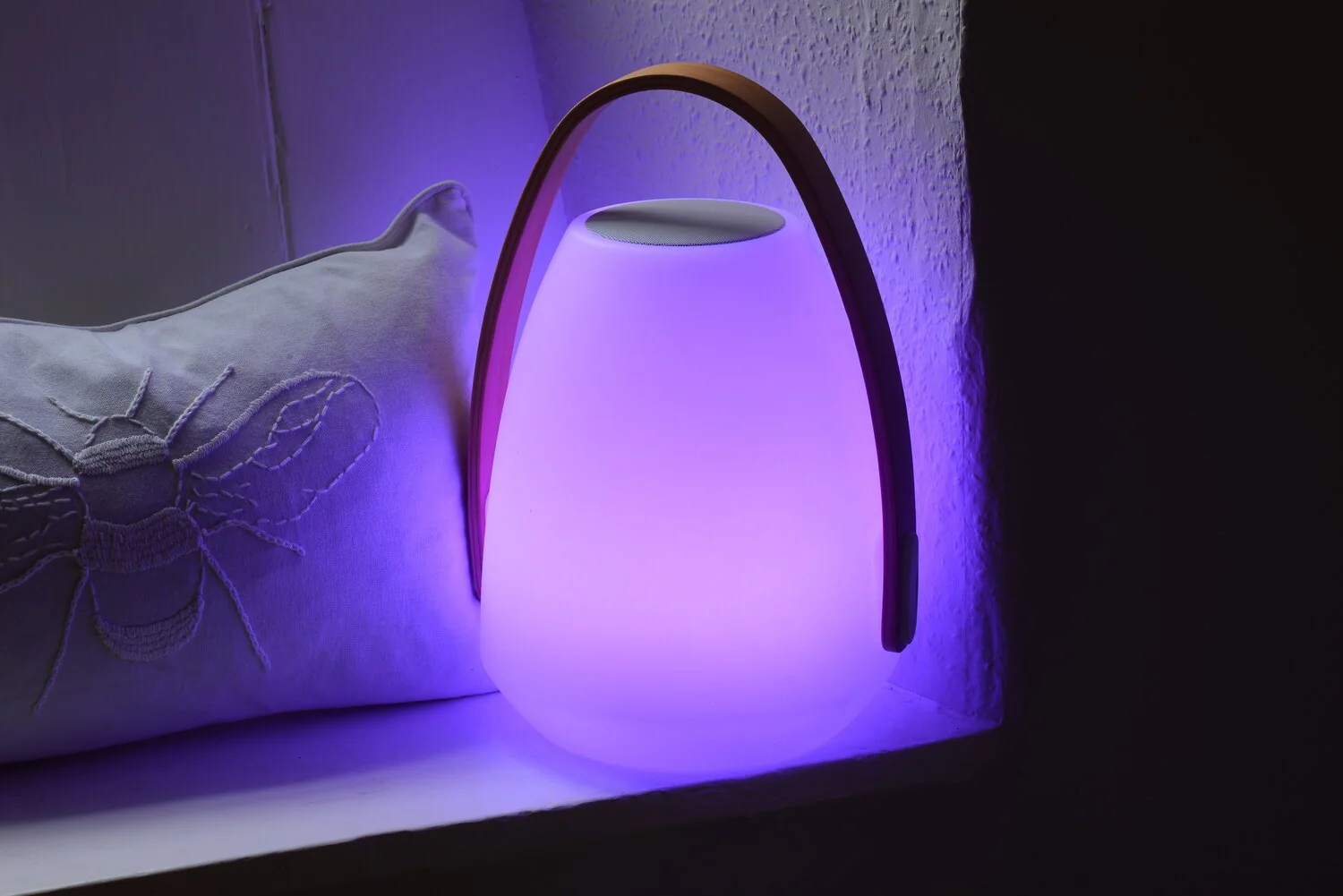Koble Neptune Bluetooth Speaker Lantern - Image 3