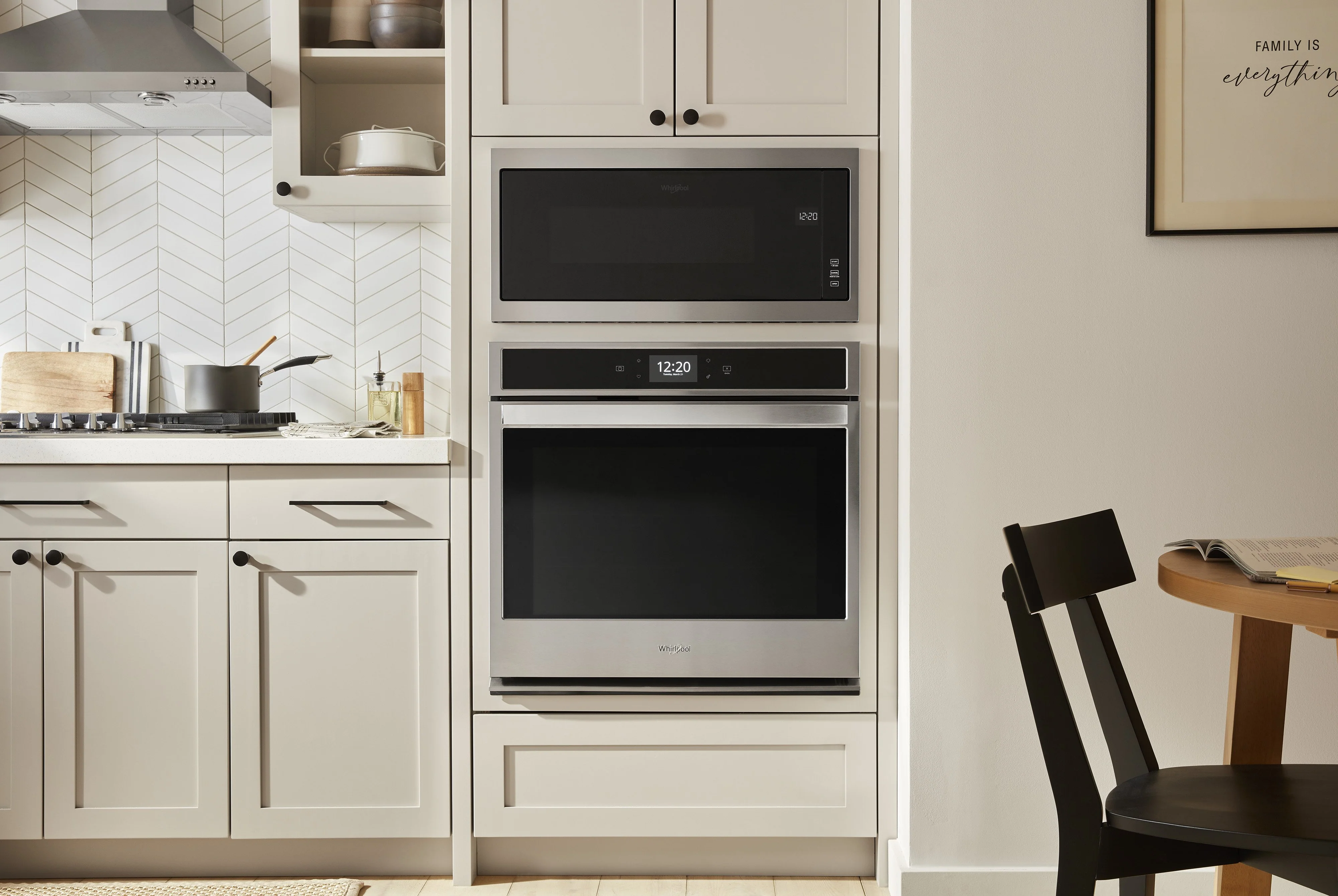 Whirlpool 1.1 Cu. Ft. Built-In Microwave with Slim Trim Kit - YWMT50011KS - Image 7