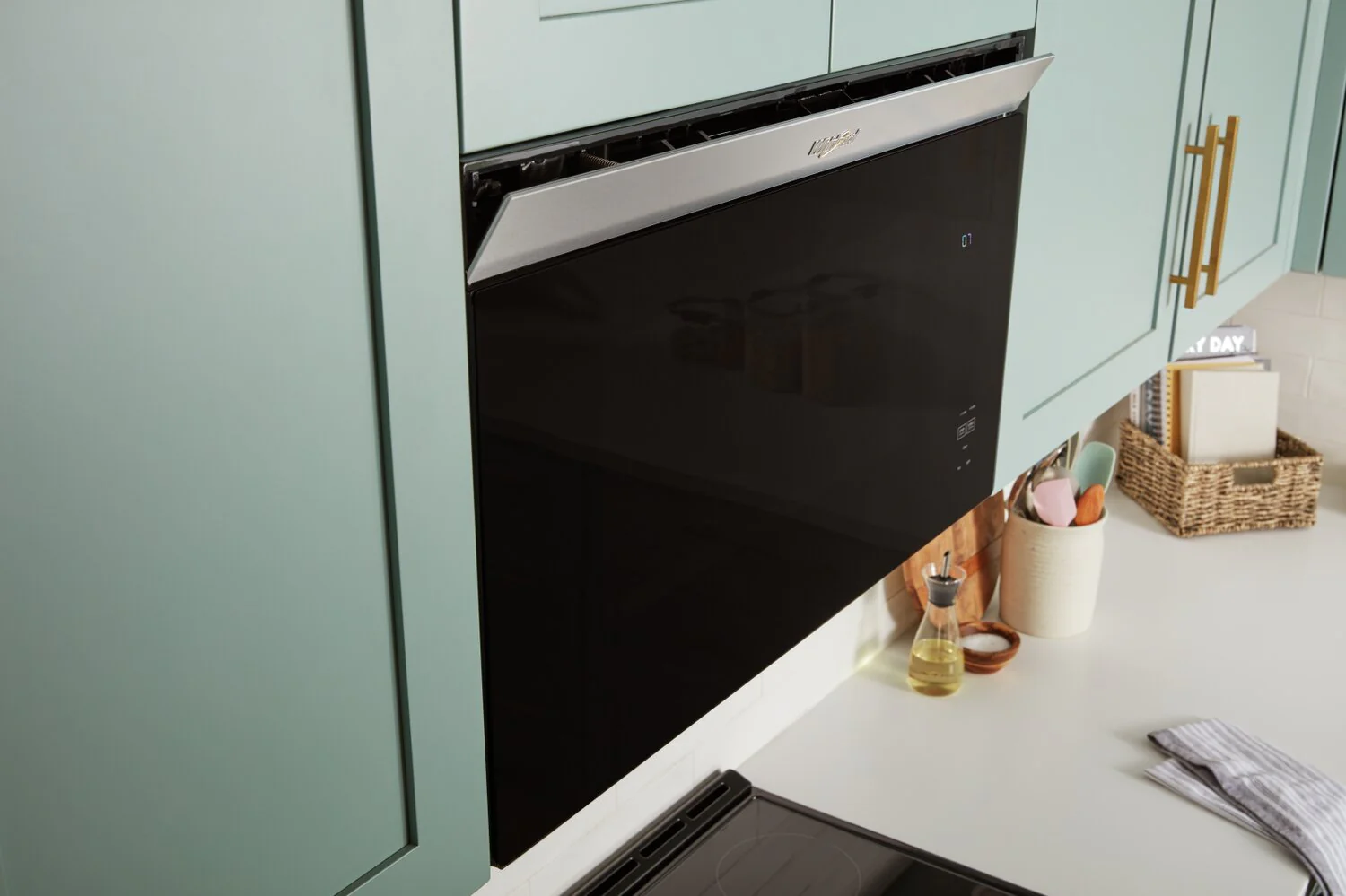 Whirlpool 1.1 Cu. Ft. Flush-Mount Over-the-Range Microwave - YWMMF5930PZ - Image 6