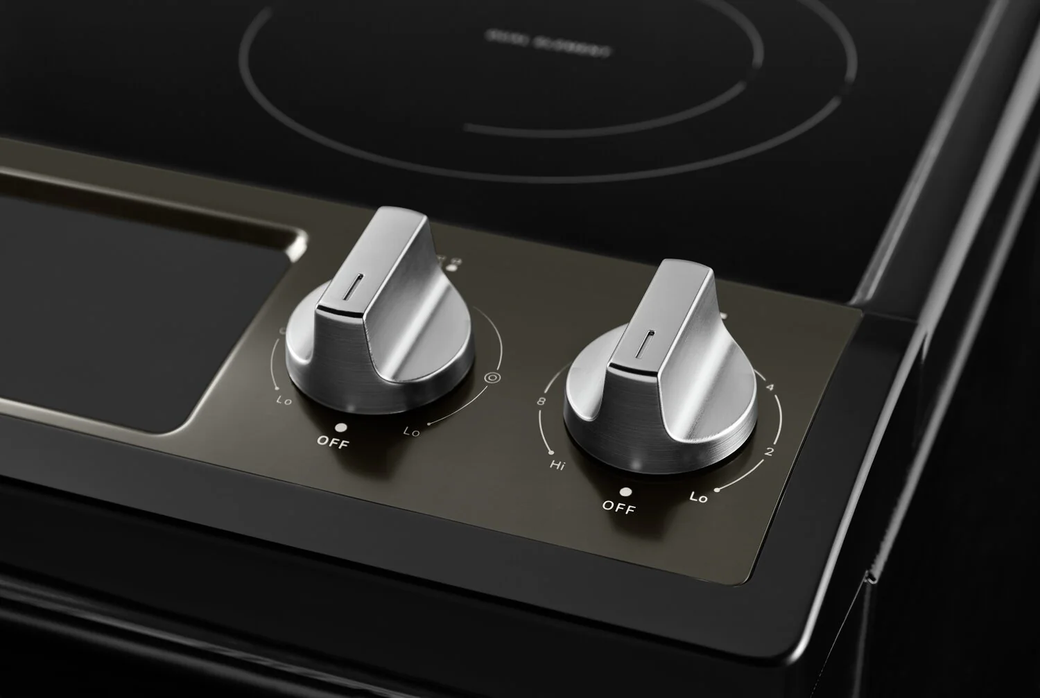 Whirlpool 4.8 Cu. Ft. Electric Range with Frozen Bake™ - YWEE515S0LV - Image 5