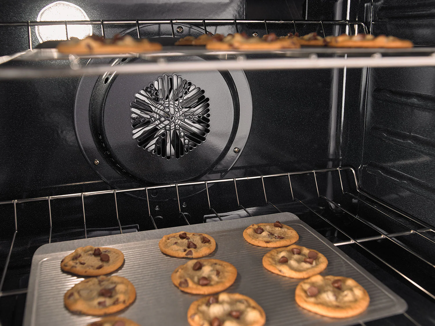 Whirlpool® 6.0 Cu. Ft. Gas Double Oven Range with EZ-2-Lift™ Hinged Grates - Image 12