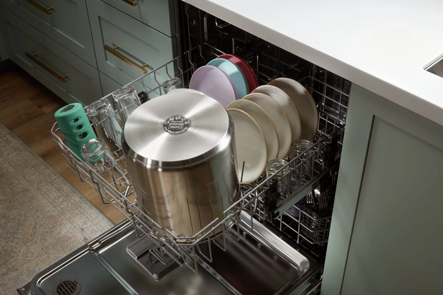 Whirlpool Large Capacity Dishwasher with Deep Top Rack - WDT740SALZ - Image 7